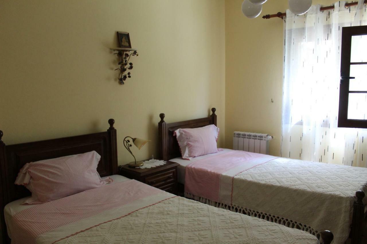 Villa Quinta De Gestacos Geres Esterno foto